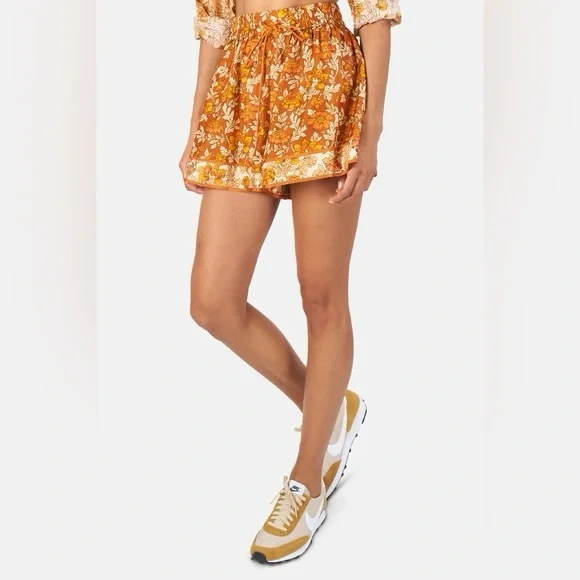 Zimmermann Andie relaxed shorts in Terracotta floral - Picture 5 of 8